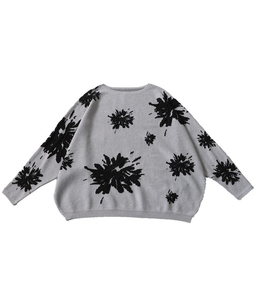 antiqua（アンティカ） ニット セーター 花柄ドルマンニット