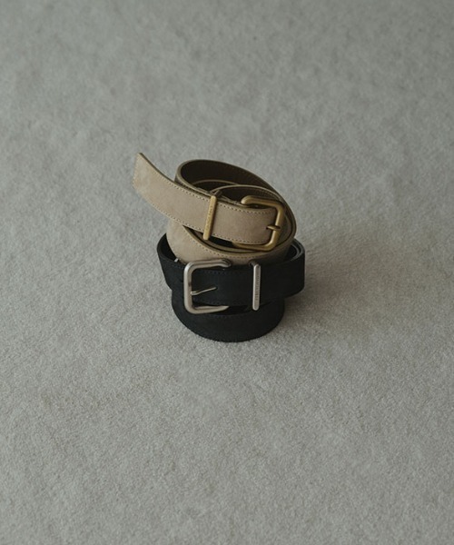 ETRE TOKYO（エトレトウキョウ） ベルト ヌバックレザースクエア