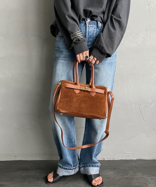 AULENTTI（オウレンティ） ショルダーバッグ バッグ 「AULENTTI