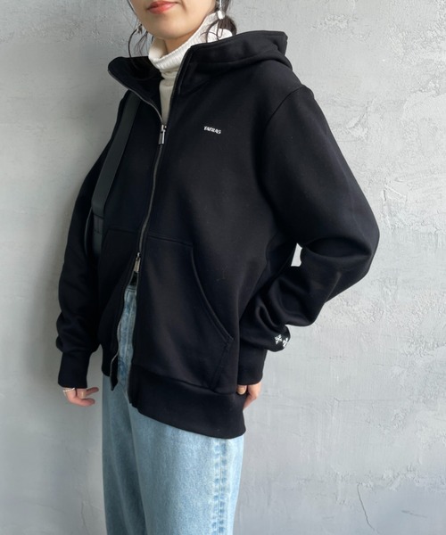 TATRAS（タトラス） トレーナー スウェット FELDA ワンポイントロゴ