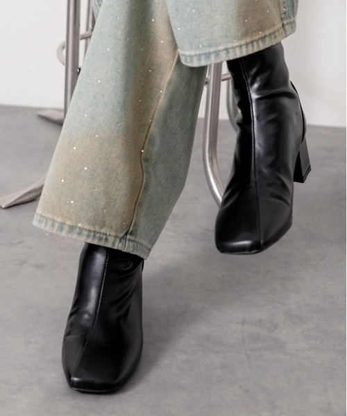 ad thie（アドティエ） ブーツ スクエアトゥ ショートブーツ