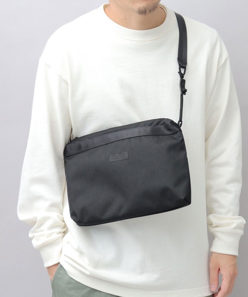 WILDERNESS EXPERIENCE（ウィルダネスエクスペリエンス） ショルダー