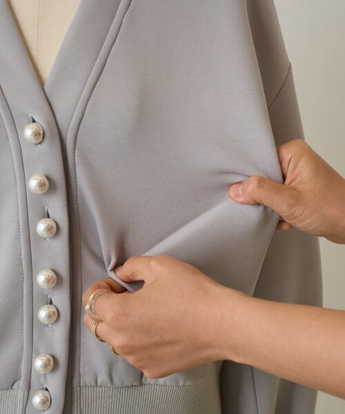 BEARDSLEY（ビアズリー） カーディガン パール釦ダンボール