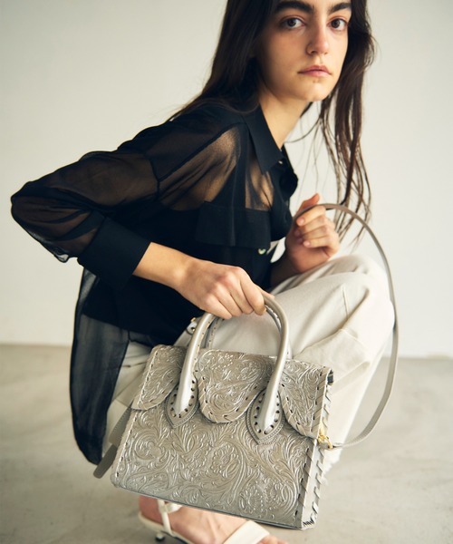 CARVING TRIBES ショルダーバッグ バッグ MetallicRSTH レディース