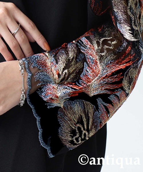 antiqua（アンティカ） tシャツ 刺繍デザイントップス レディース