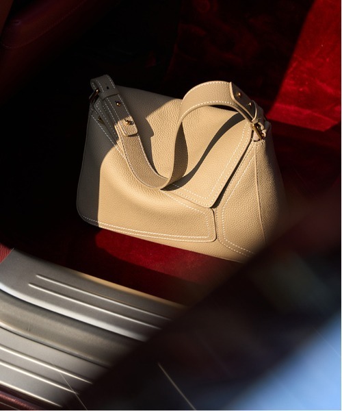 ショルダーバッグ バッグ 「NiiNa」「高品質牛革」2wayワンハンドル