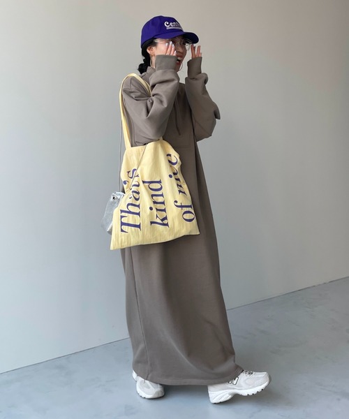 wee9s（ウィークス） ワンピース high neck half zip up sweat one