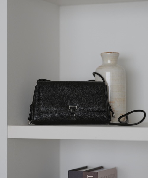 IACUCCI（イアクッチ） 財布 アバ ウォレットショルダー CERVO