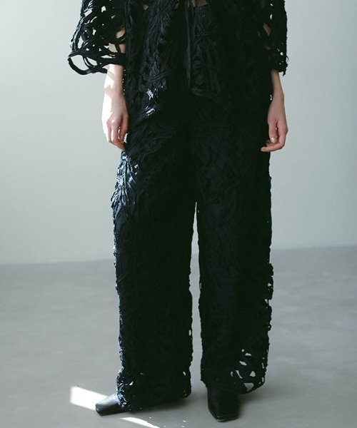 ETRE TOKYO（エトレトウキョウ） パンツ ブレードパターンパンツ