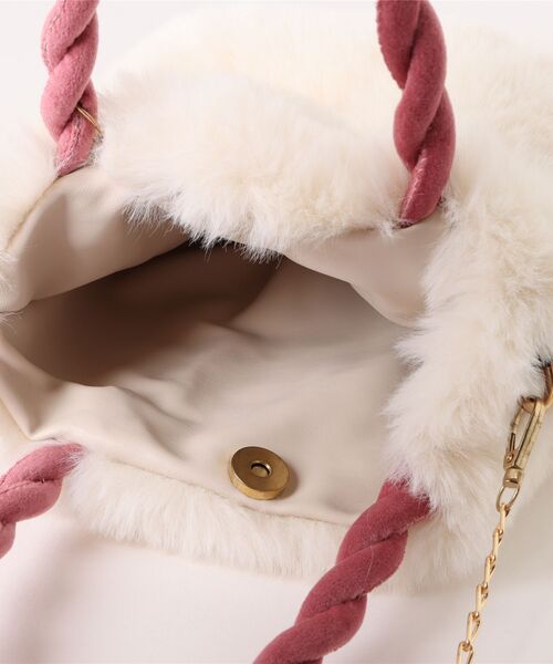 ショルダーバッグ バッグ ふわふわフェクファ素材 可愛いショルダー