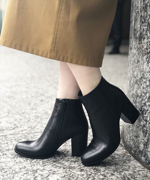 ADAM ET ROPE'（アダムエロペ） ブーツ ショート丈ショートブーツ