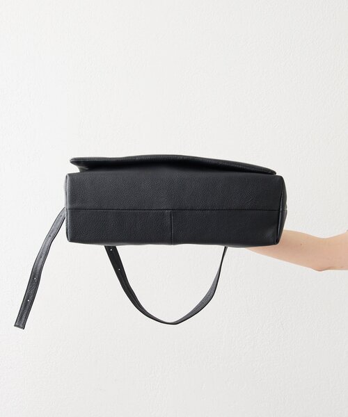 ear PAPILLONNER（イア パピヨネ） トートバッグ レザーフラップワン