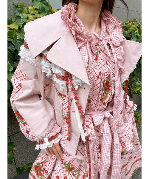 PINK HOUSE（ピンクハウス） コート アウター 苺リースプリント使い