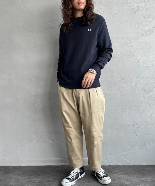 FRED PERRY（フレッドペリー） スウェット ワンポイントロゴ刺繍