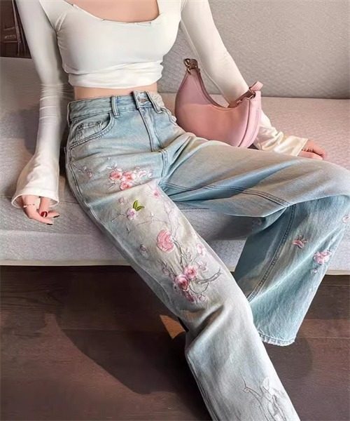 Dream garden（ドリームガーデン） ジーンズ デニム デニムパンツ 花柄