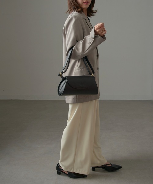 AULENTTI（オウレンティ） ショルダーバッグ バッグ 「AULENTTI