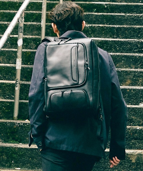 BROSKI AND SUPPLY（ブロスキーアンドサプライ） デイバック リュック