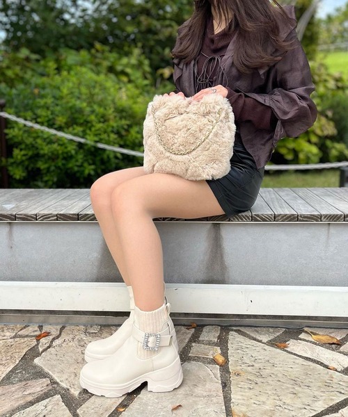 diana（プラスダイアナ） ブーツ 「撥水加工」クリスタルバックル