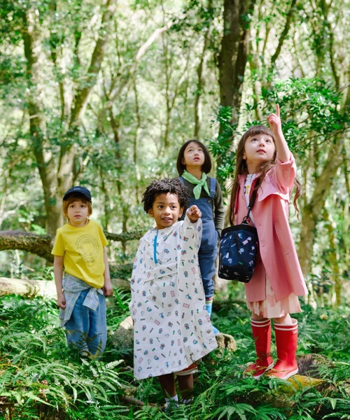 AIGLE（エーグル） ショルダーバッグ バッグ 「ドラえもん」 ひみつ