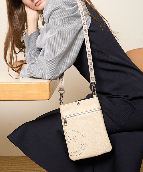 SALON DE ALFURD TOKYO（サロン・ド・アルファード） ショルダーバッグ