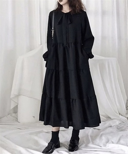 Dream garden（ドリームガーデン） ワンピース ボウタイ襟 ティアード