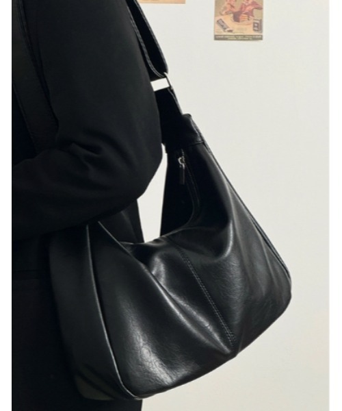 Sakka ショルダーバッグ バッグ PUレザー ステッチショルダーバッグ