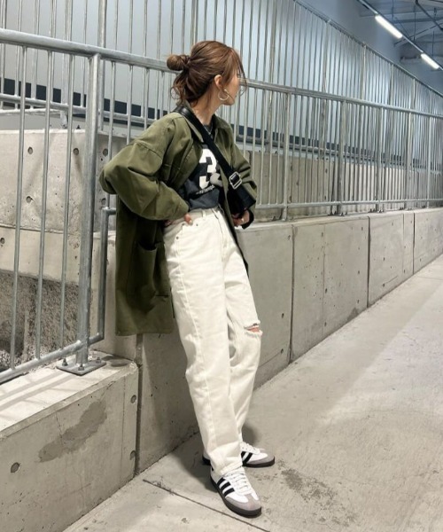 I-SOOK（アイスー） ジーンズ デニム デニムパンツ ダメージホワイト