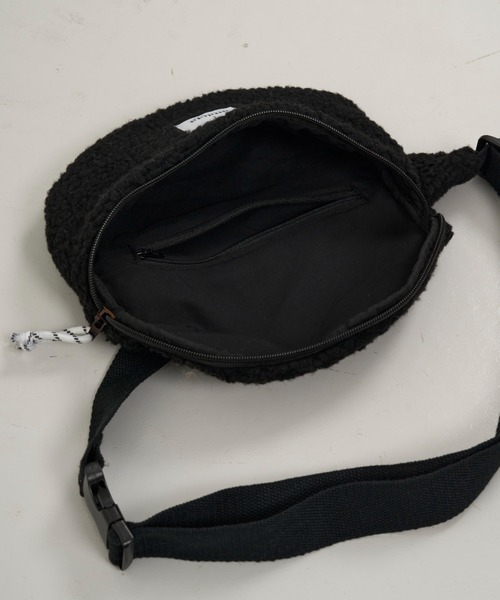 ATHLETA（アスレタ） ウエストポーチ ウエストバッグ 「 」ボアボディ