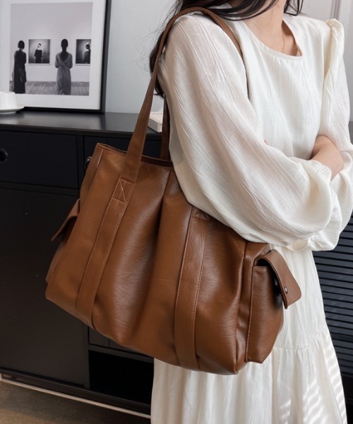 lilful ボストンバッグ 「大容量」マルチポケット 2WAY ボストン