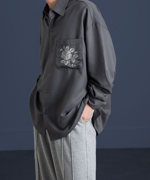 Nilway（ニルウェイ） シャツ ワンポイント花刺繍 レギュラーカラー