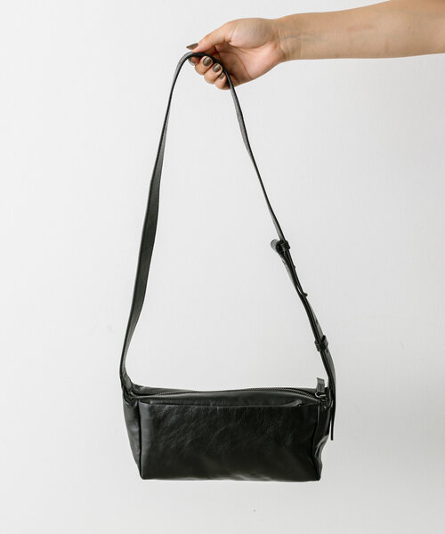 ear PAPILLONNER（イア パピヨネ） ショルダーバッグ バッグ 「本革