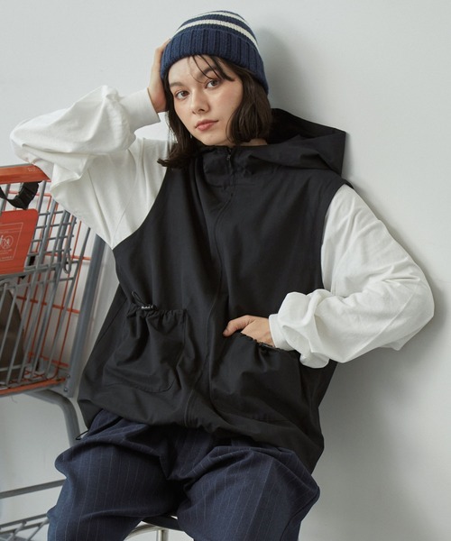 ベスト ジレ 「セットアップ対応」フード付きナイロンベスト