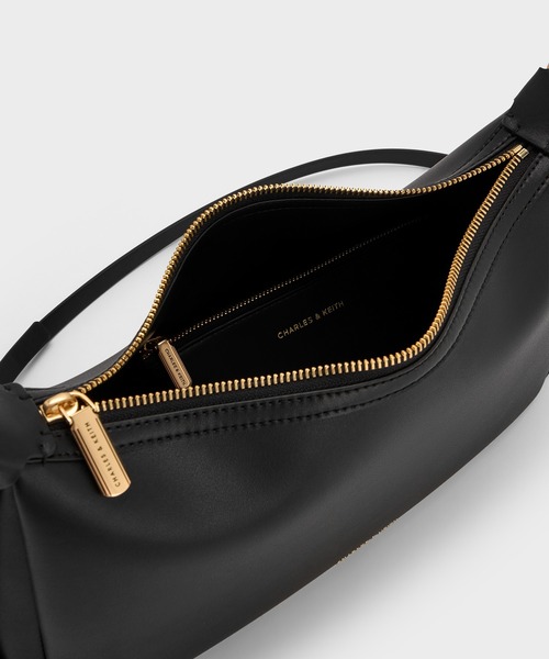 CHARLES ＆ KEITH（チャールズ&キース） ショルダーバッグ バッグ