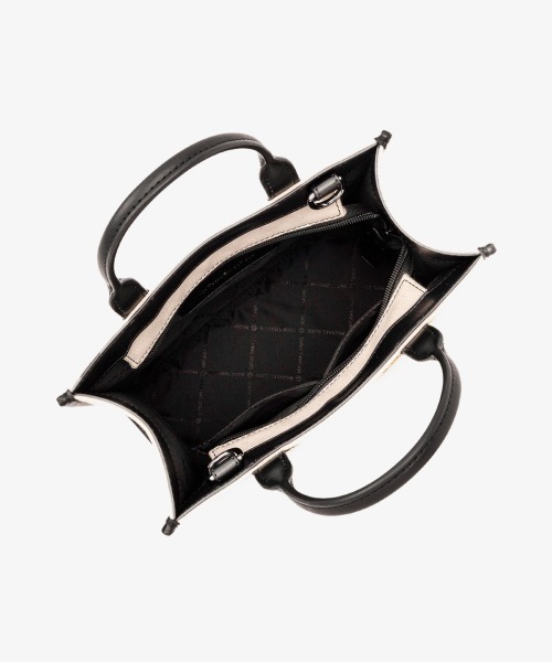 MICHAEL KORS（マイケルコース） ショルダーバッグ OSAKA COOPER