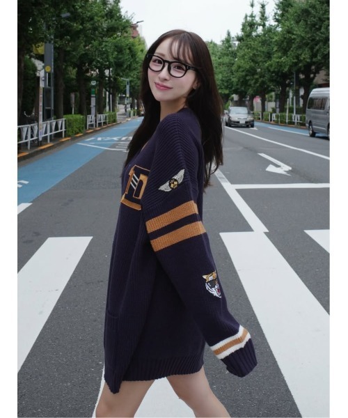 Darich（ダーリッチ） カーディガン カレッジワッペンVネックニット