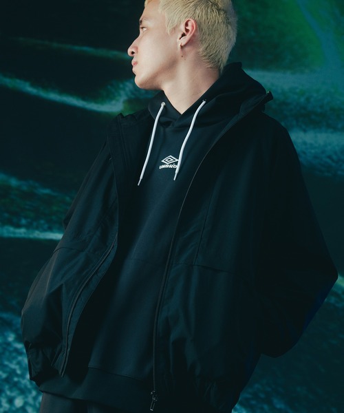 umbro（アンブロ） ナイロンジャケット × BLACK LABEL SET-UP FIELD