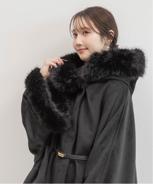 RANDA（ランダ） ポンチョ 2WAY ファー付きミドルケープコート