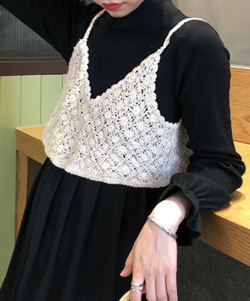 SEN TOKYO キャミソール さらっとお洒落。かぎ編み ショートVネック