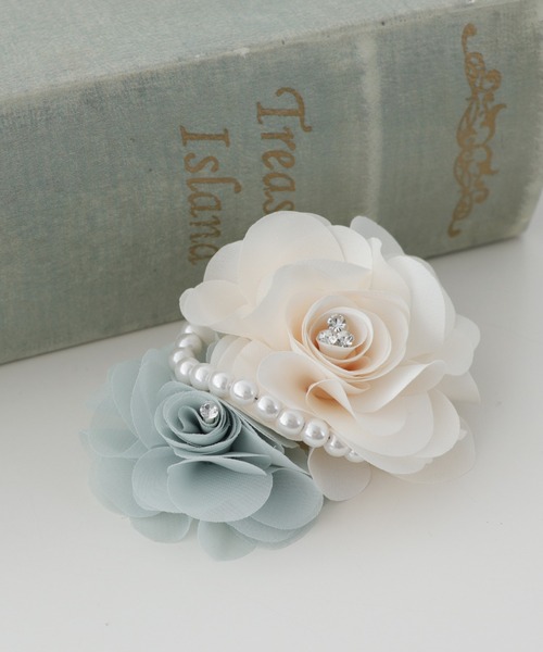 Three Four Time（スリーフォータイム） ブローチ バイカラーパール