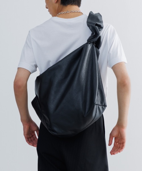 SINSS ショルダーバッグ Synthetic leather shoulder bag