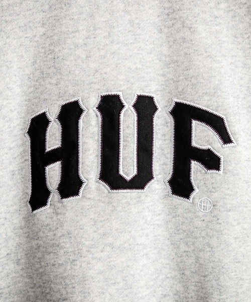 HUF（ハフ） トレーナー スウェット ARCH APPLIQUE CREWNECK オーバー