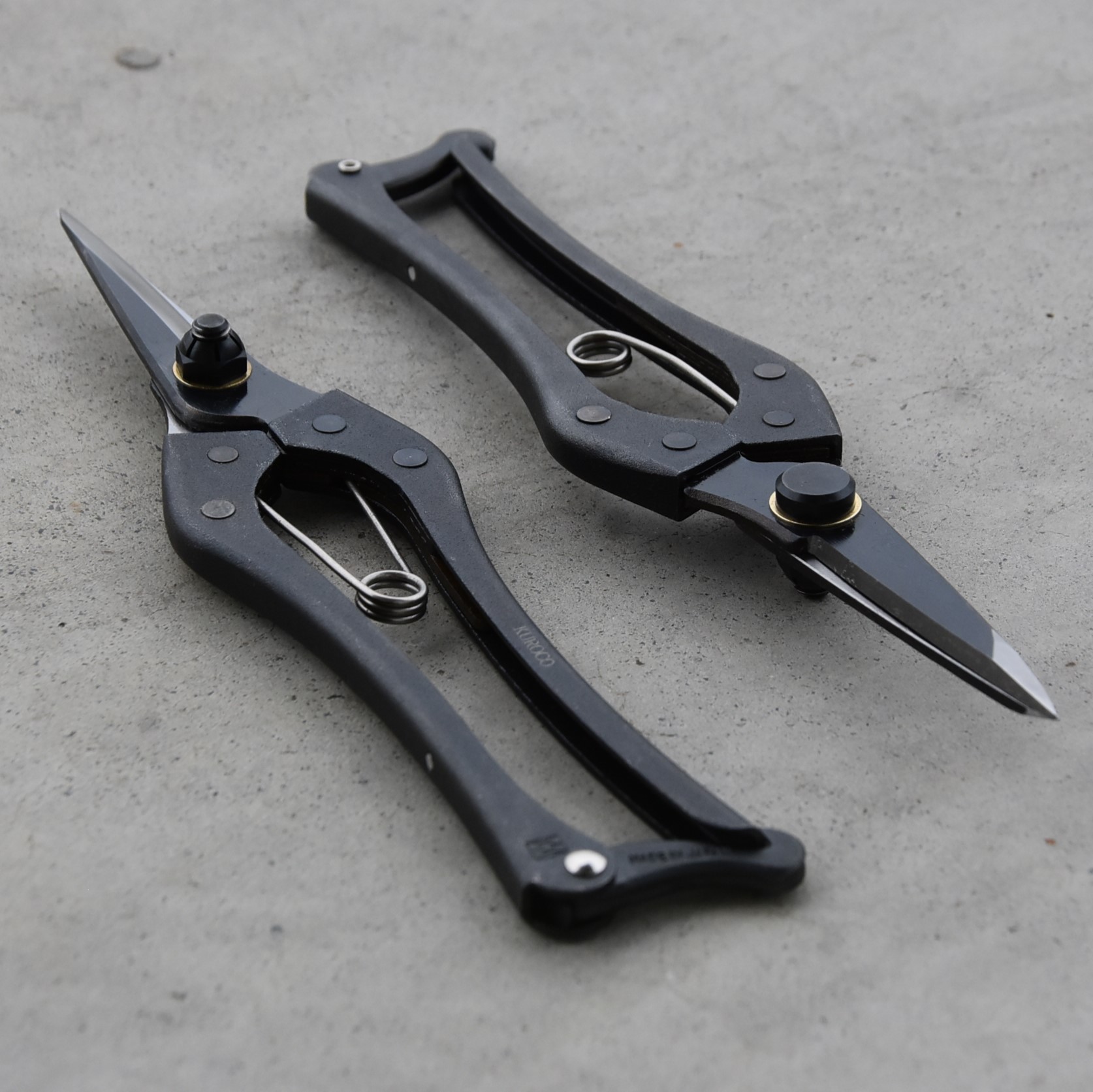 造園道具.com / KUROCO 両刃芽切鋏 200㎜