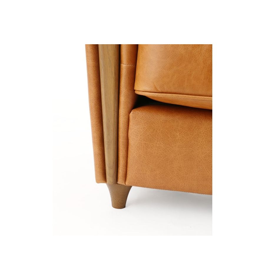 OAKS CLUB CHAIR / SMOOTH LEATHER | JOURNAL STANDARD FURNITURE