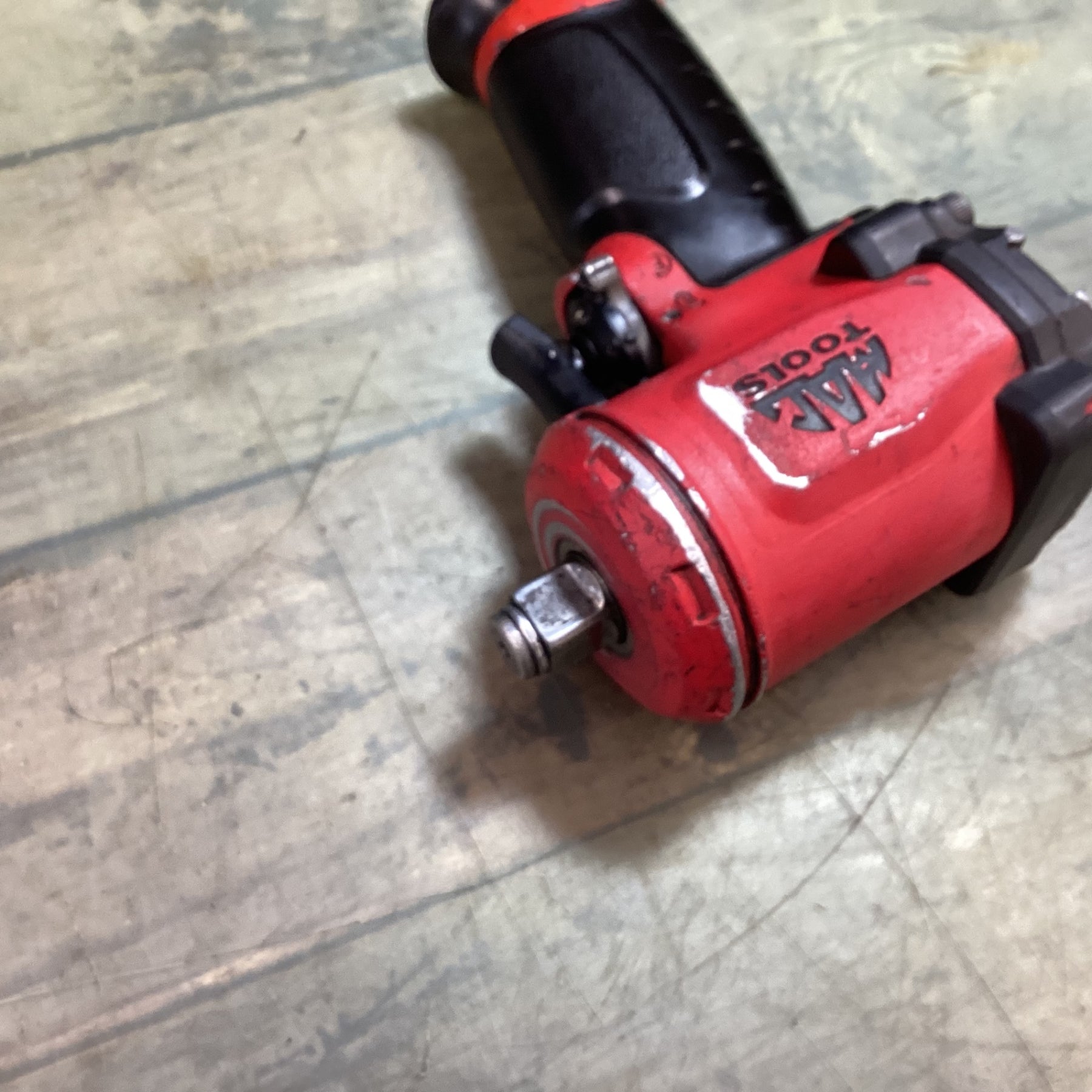 マックツール エアインパクトレンチ AWP050M 【東大和店】 – アクト