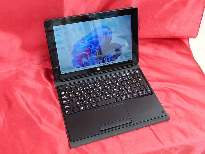 Windows 11搭載の10.1インチタブレットが7,800円！訳あり中古品セール