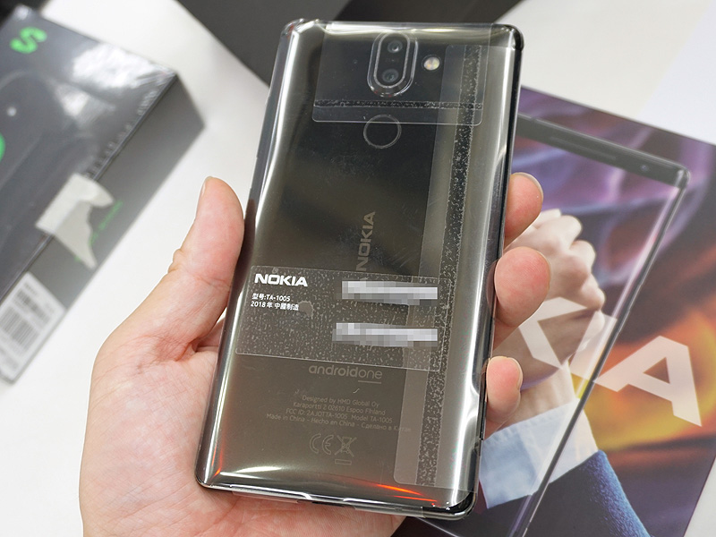 Nokiaの最新ハイエンドスマホ「Nokia 8 Sirocco」が直輸入、実売79,800