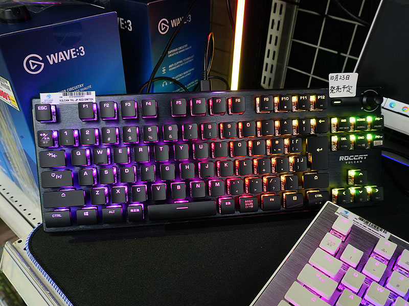 ROCCATの人気キーボード「VULCAN」のテンキーレス版が発売、日本語配列