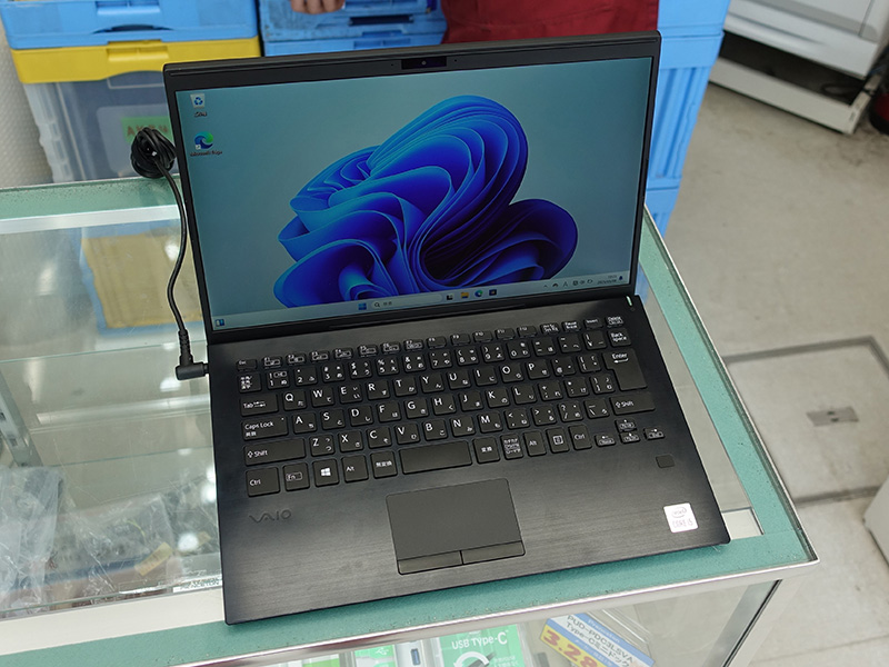 14型「VAIO」の中古品が34,800円！Core i5-1035G1やWindows 11 Proを