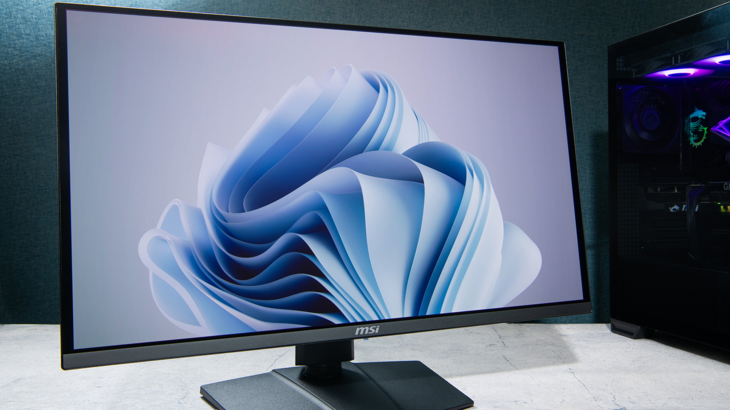 異次元のなめらかさと美しさを体感できる4K/240Hz&QD-OLEDが15万円台