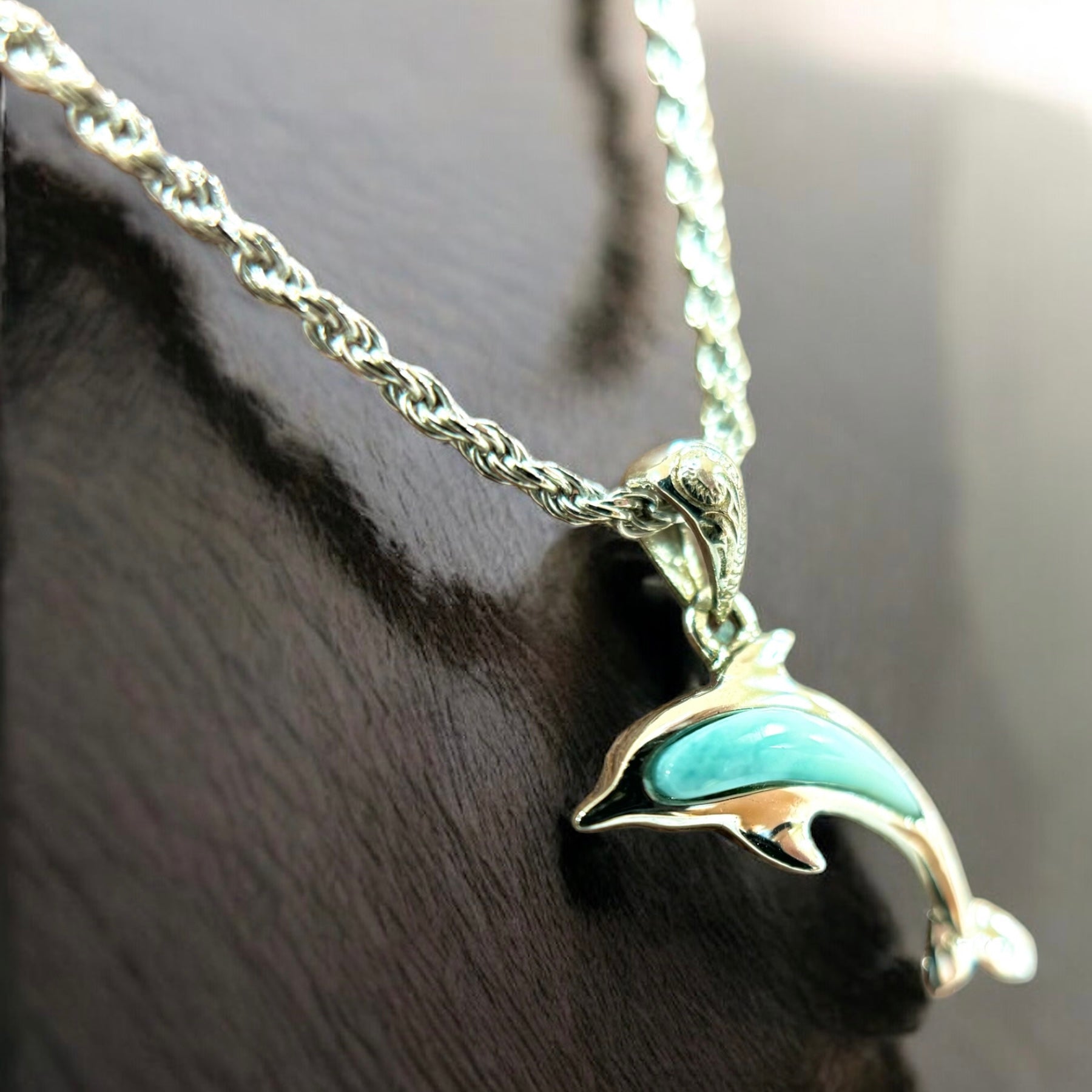 ハワイアンジュエリー ラリマーイルカペンダント